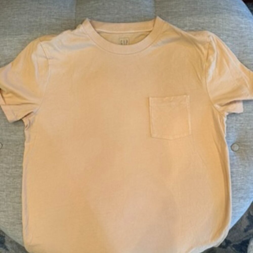 Coral GAP T- Shirt - L